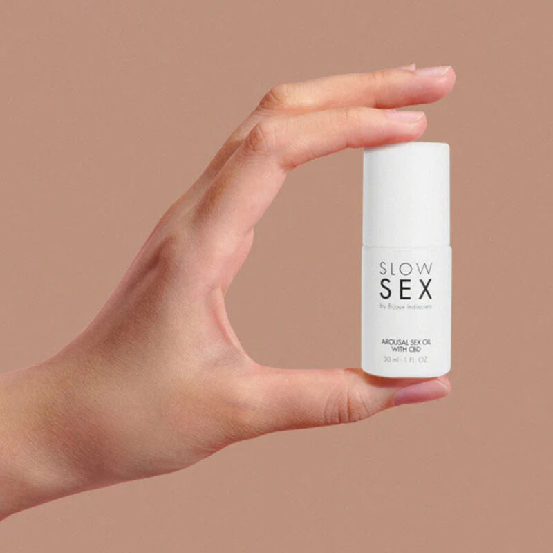 Bijoux slow sex - olio da massaggio sessuale con cbd 30 ml-2