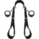 Fetish submissive posición piernas abiertas con esposas con forro de nopreno-1